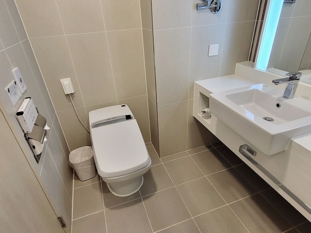 Deluxe Triple Room photo 2