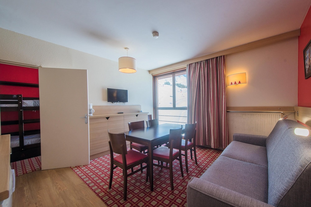 Classic Apartment, 1 Bedroom, Mountain View photo 1