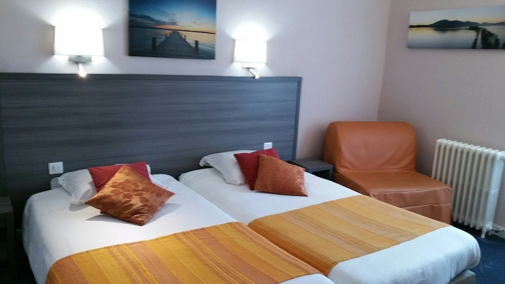 Twin Room, Harbor View photo 2