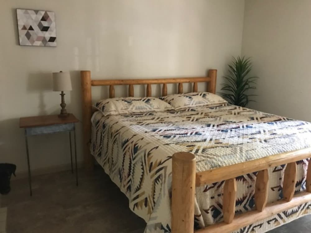 Condo, 1 Bedroom, 2 Bathrooms photo 1