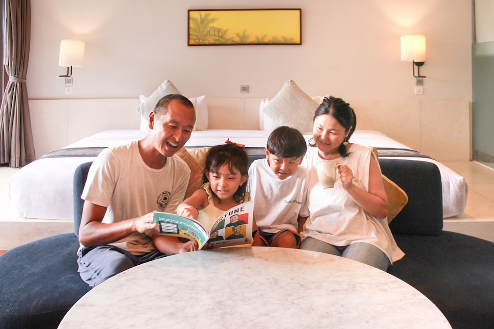 Suite (4 Persons) photo 2