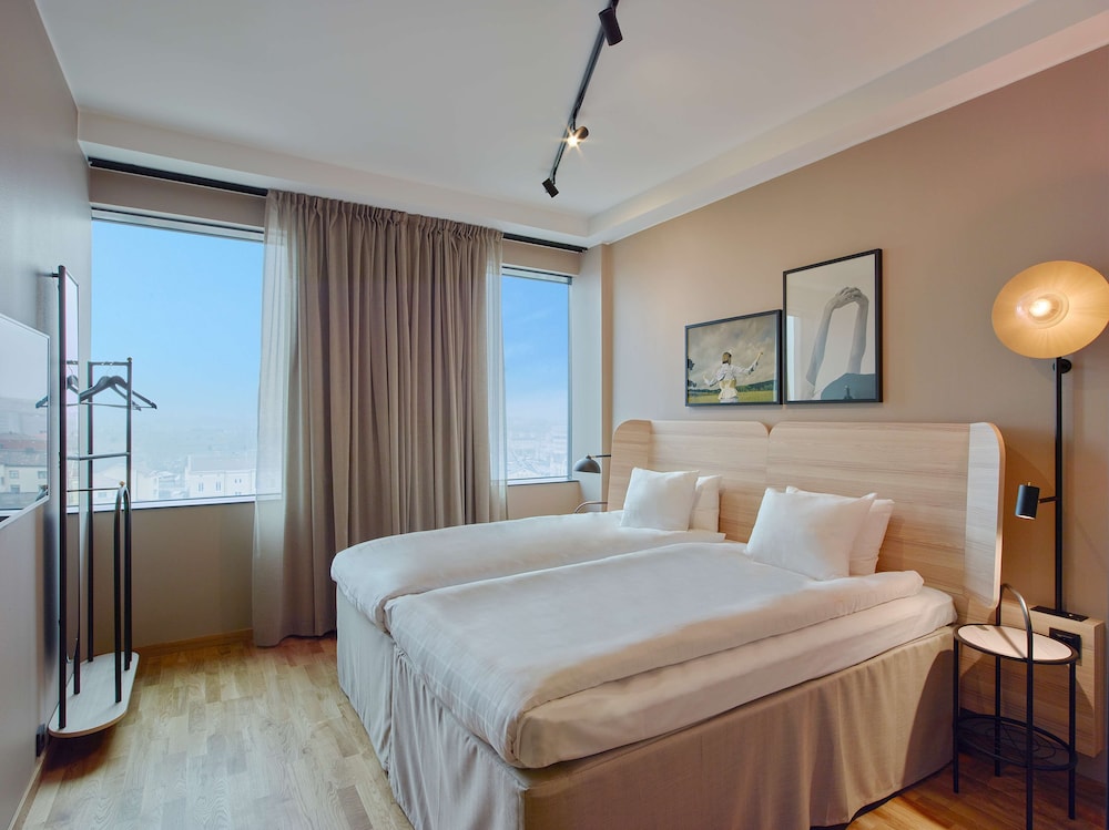 Standard Twin Room - Photo 1