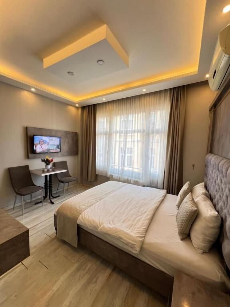 Basic Room photo 2