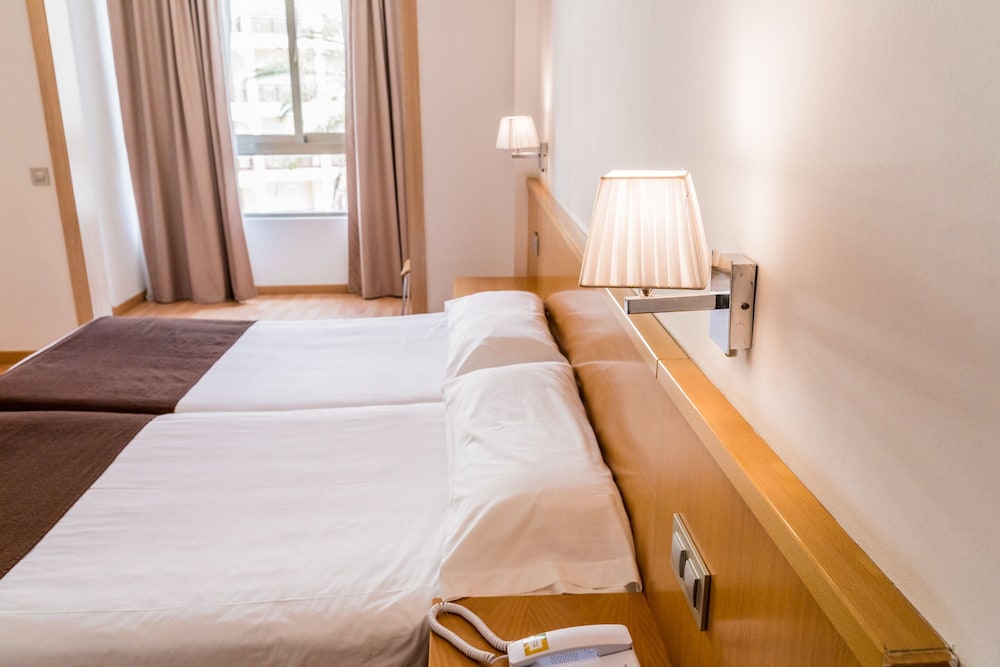 Premium con salón (3 adultos) - Photo 14
