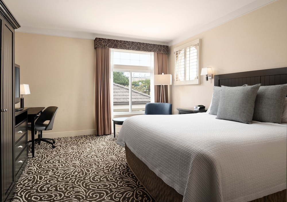 Classic Room, 1 King Bed