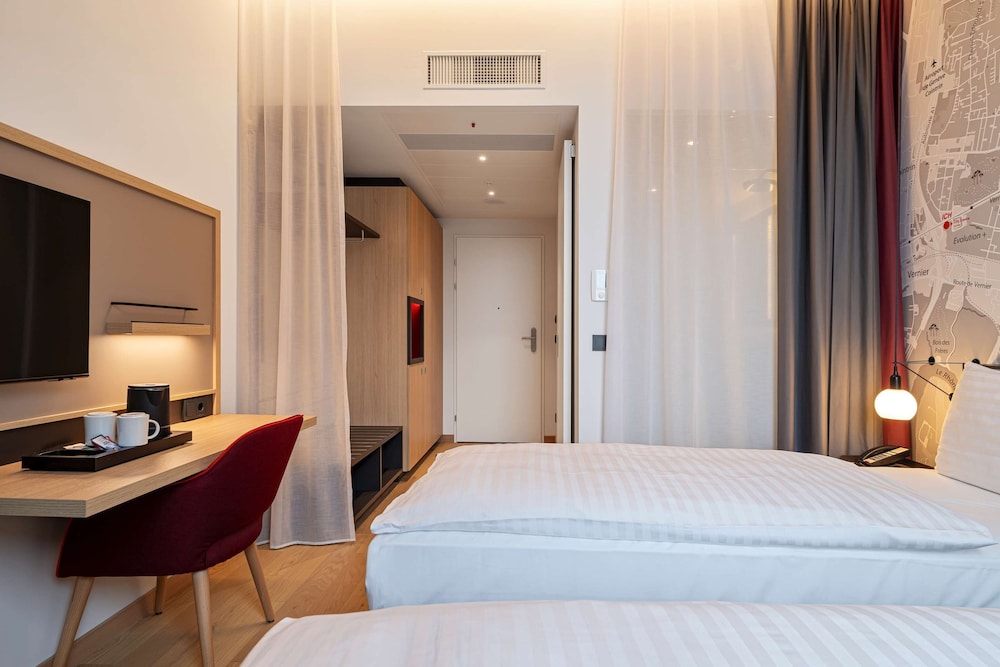 Business Twin Room - Photo 6