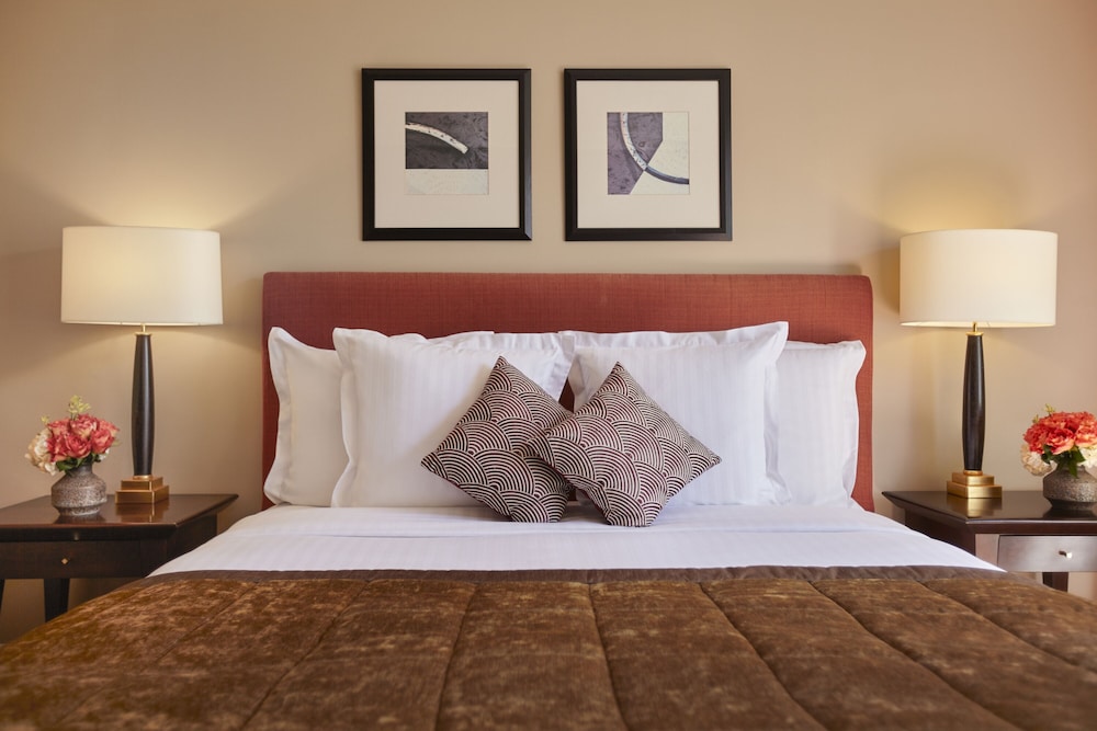 Deluxe Room, 1 King Bed, Terrace