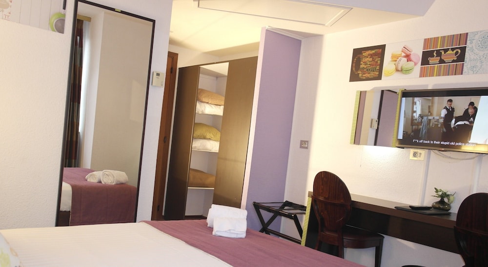 Superior Triple Room - Photo 3