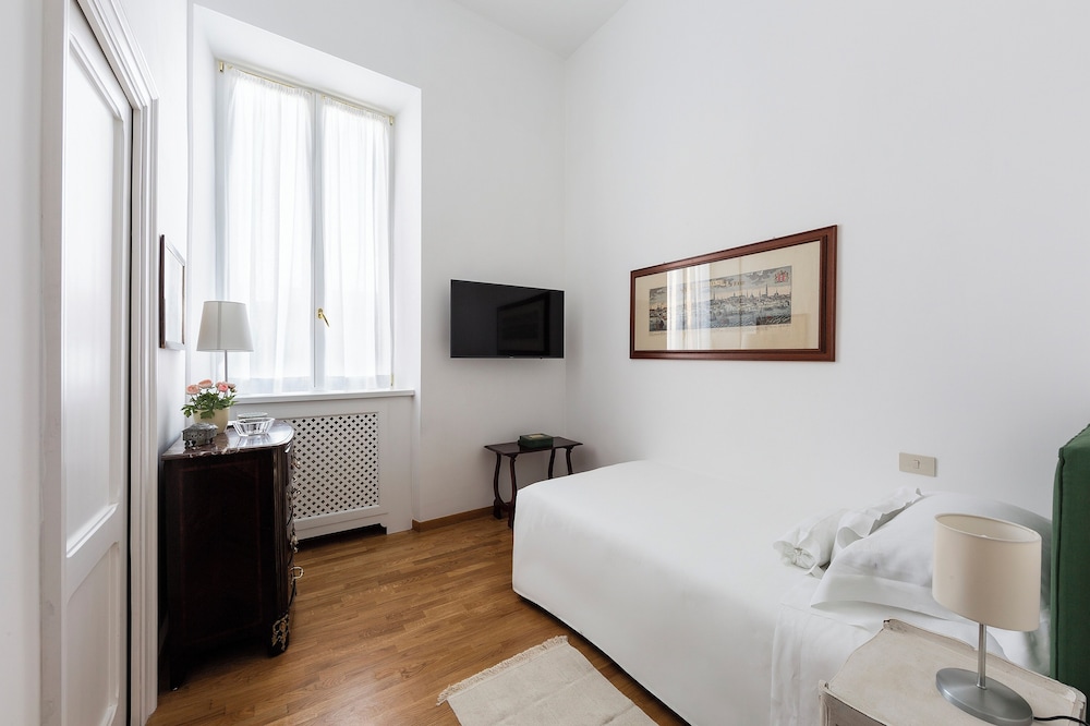 Apartment (Viminale, Annex Building) photo 2
