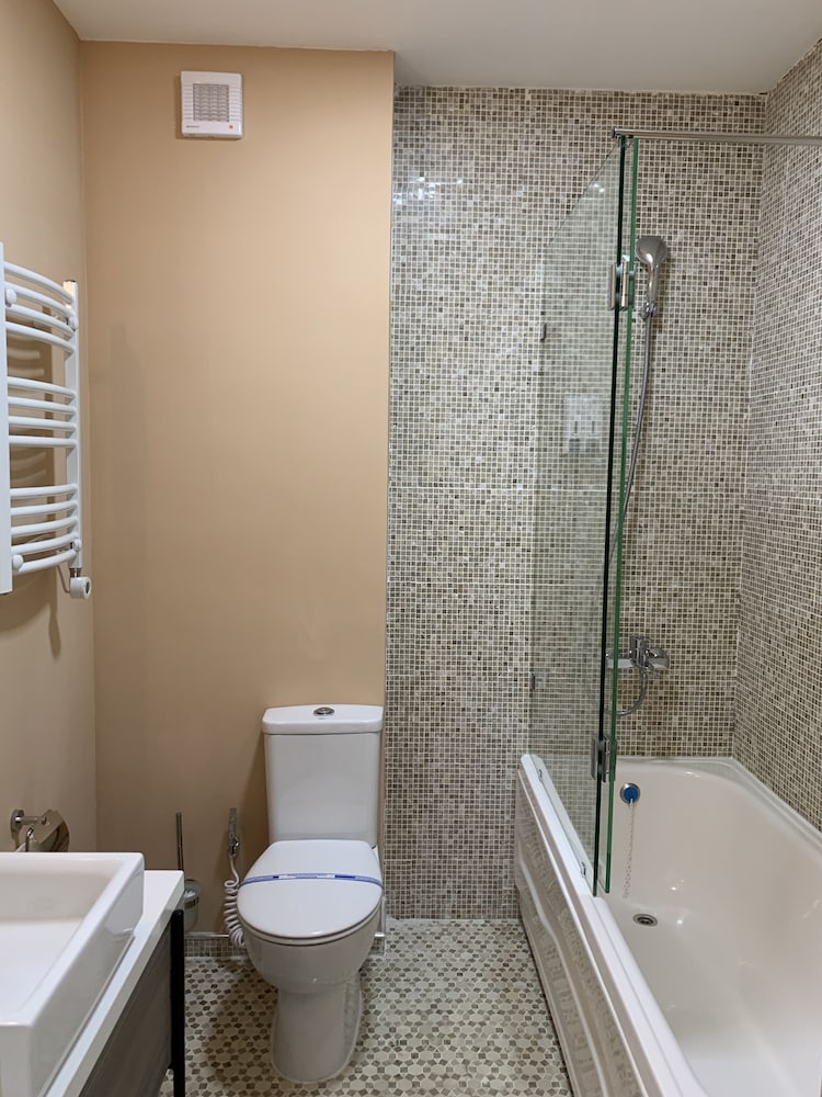 Superior Double or Twin Room, Balcony, Pool View photo 3