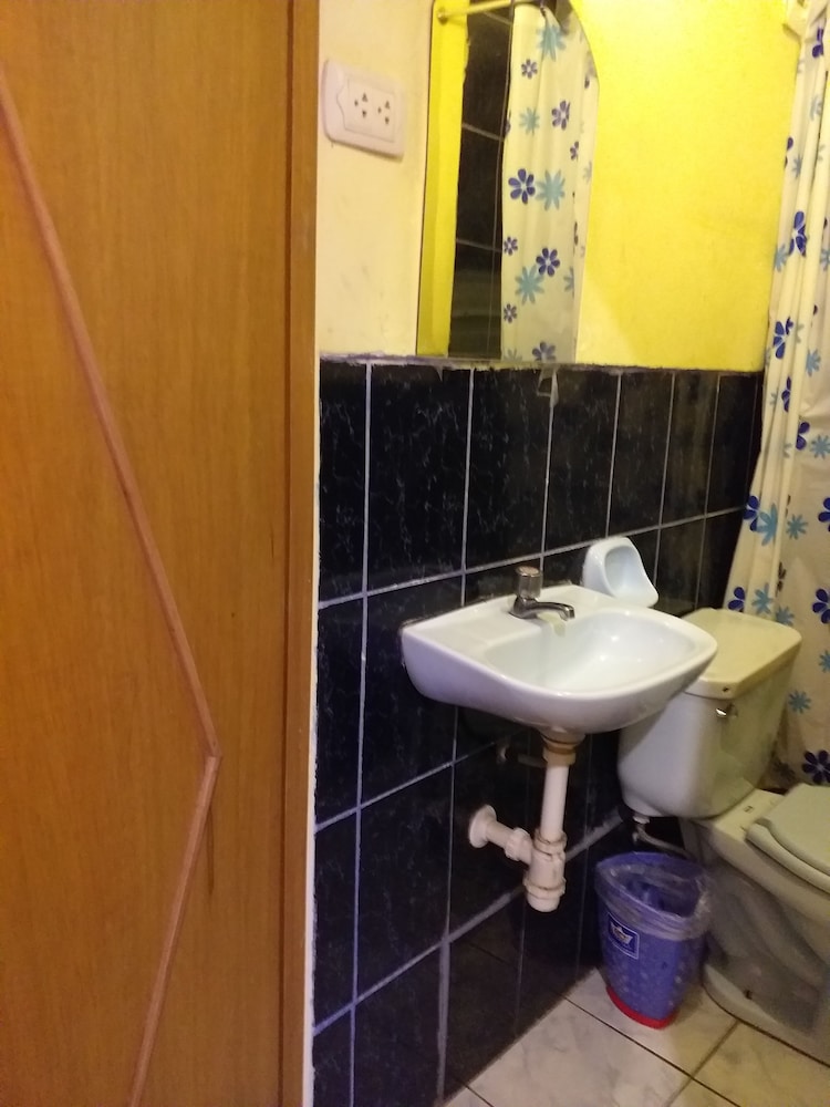 Triple Room (1 Double Bed And 2 Twin Beds)
