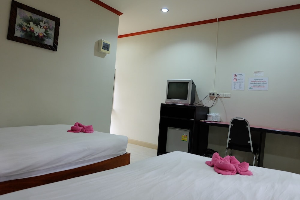 Standard Twin Room photo 3