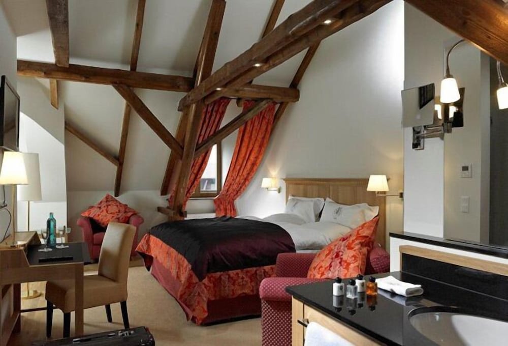 Deluxe Double Room, 1 Queen Bed, Non Smoking photo 2