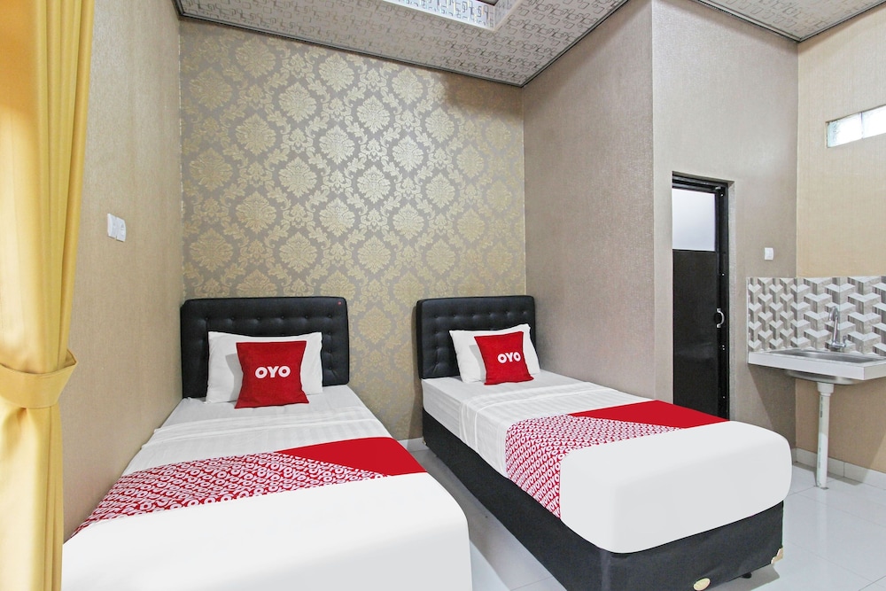 Deluxe Twin Room photo 1