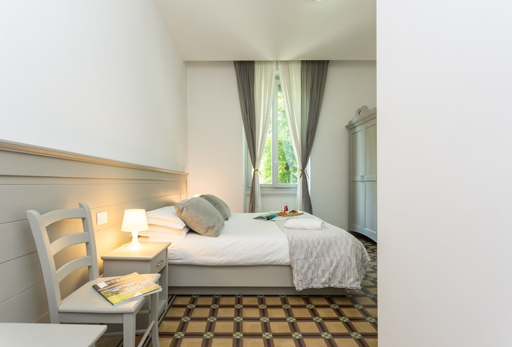 Superior Room - Photo 7
