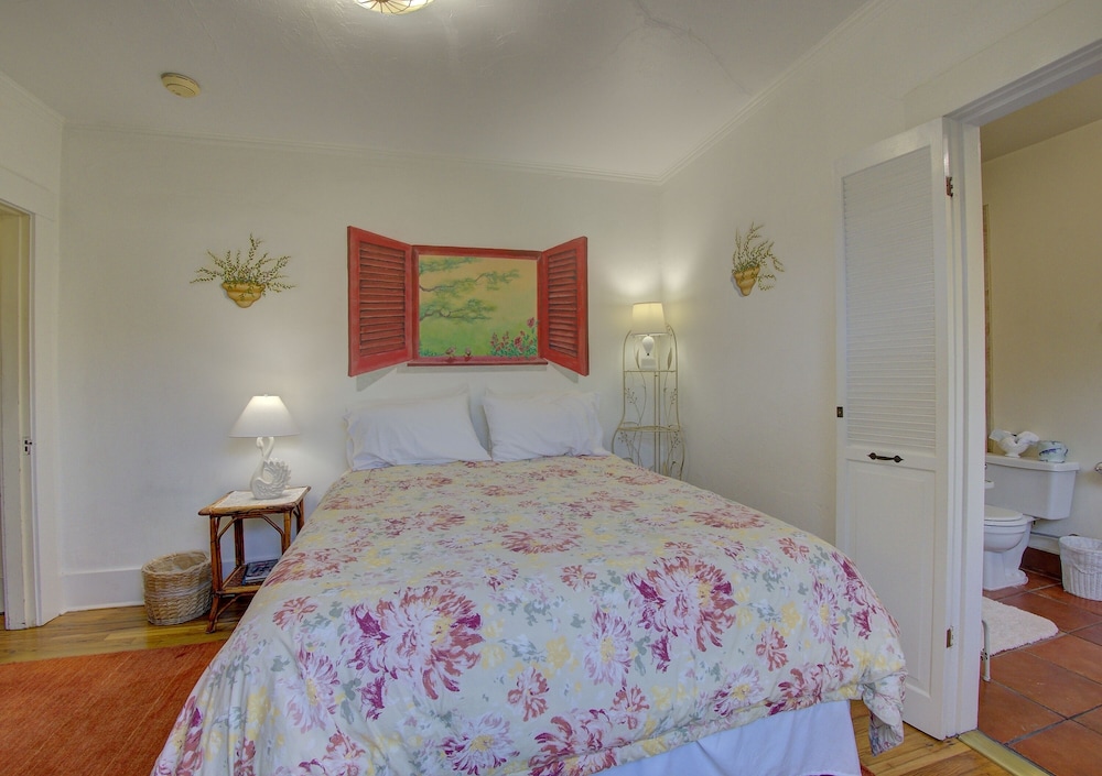 Room, Private Bathroom (Kingfisher) photo 2