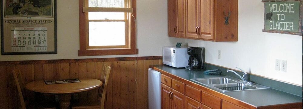 Traditional Cabin, 2 Queen Beds, Non Smoking, Mountain View photo 2
