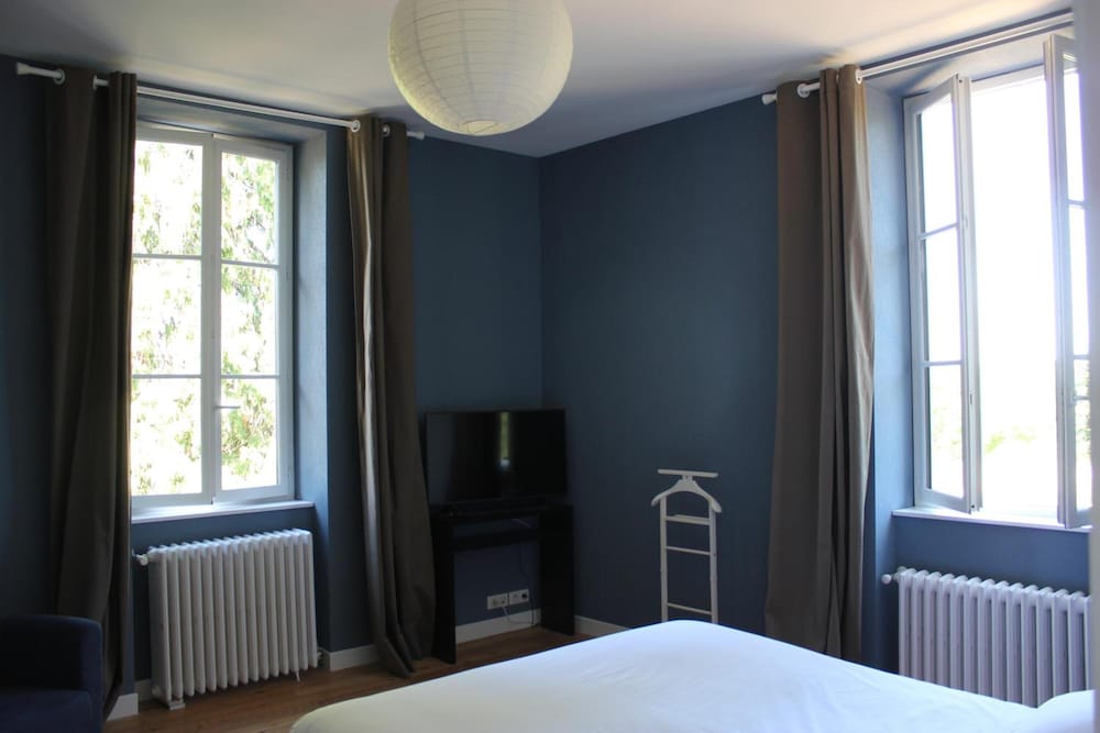 Double Room (Charles Baudelaire) photo 2