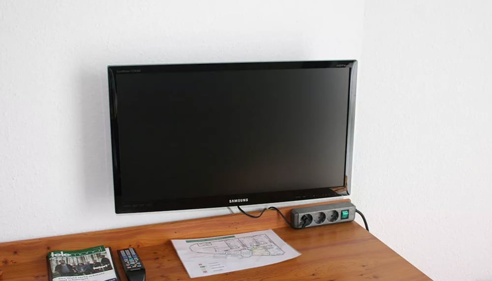 Double Room - Photo 7