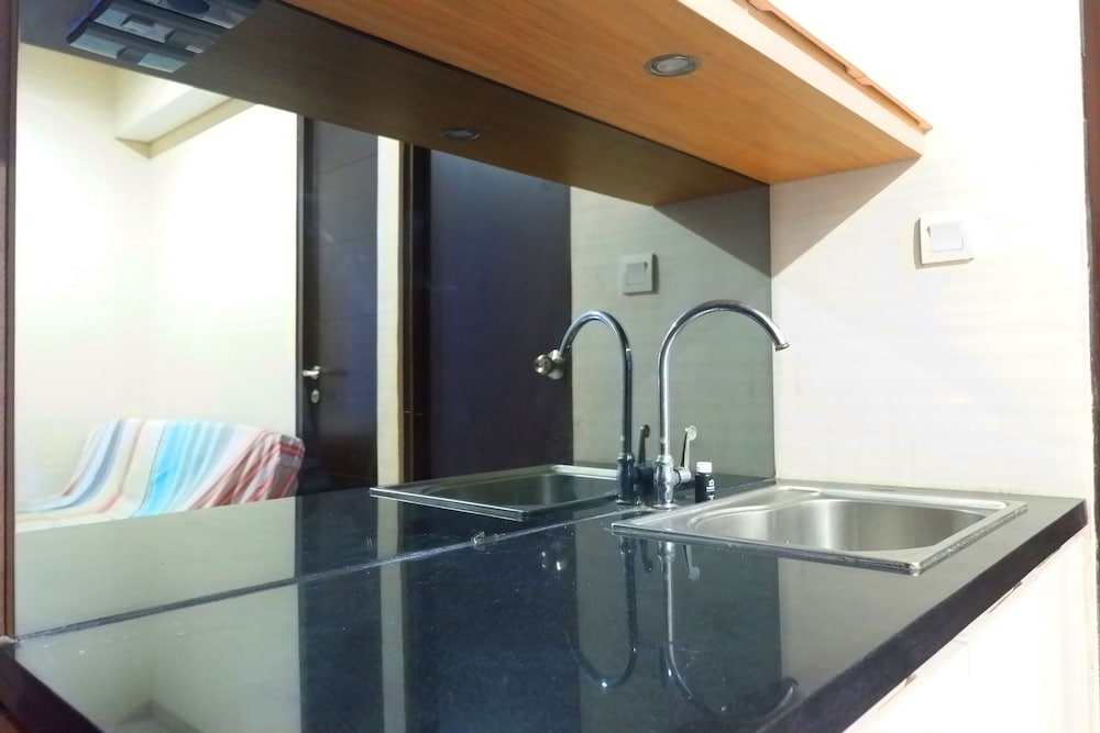 Room - Photo 7