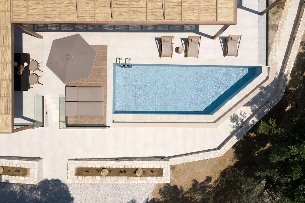 Hilltop Suite Private pool - Garden or Side Sea View- Adults Only - Photo 19