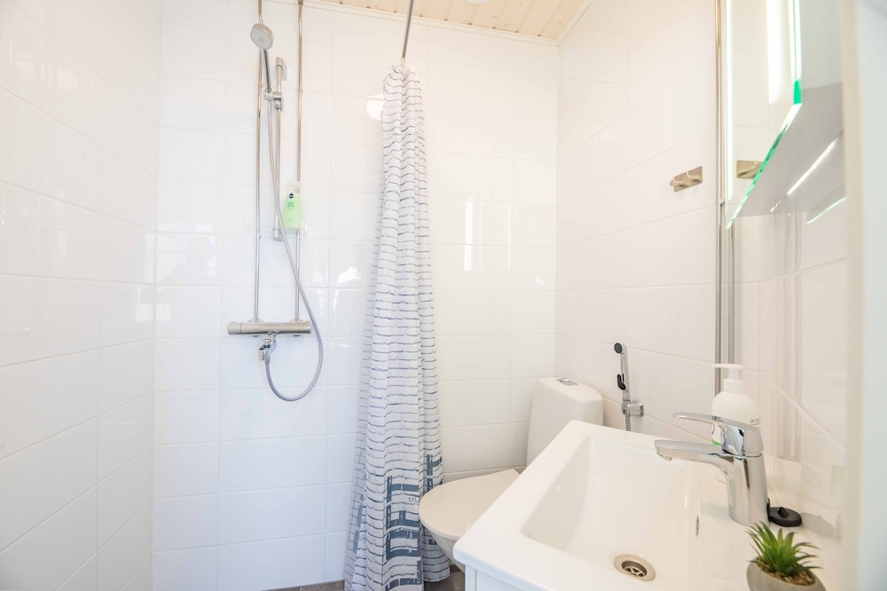 Premium Room, Private Bathroom, Bed 120cm photo 3