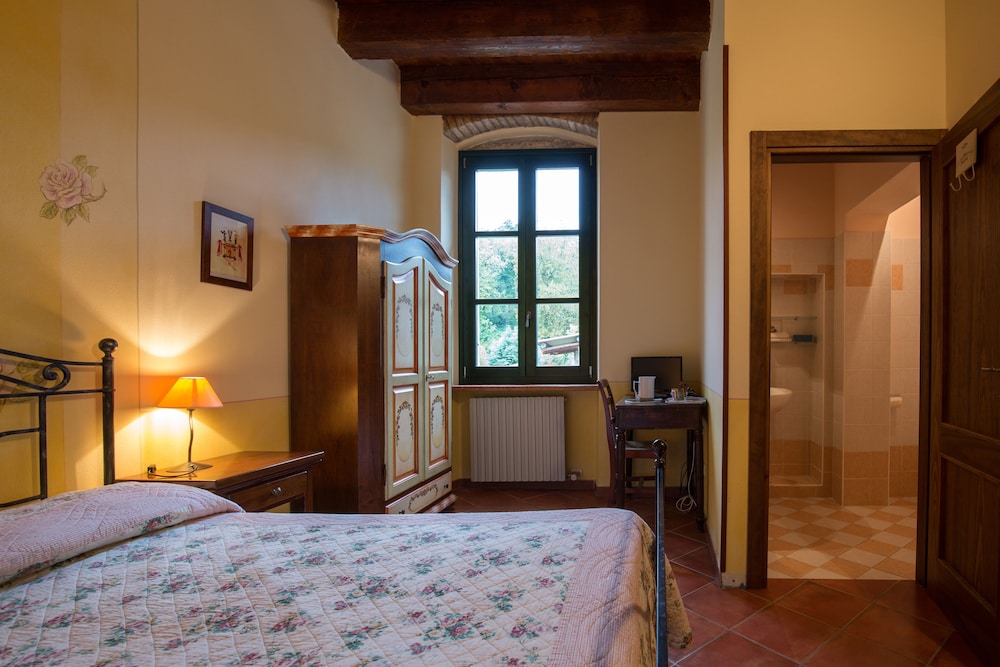 Comfort Double Room, Private Bathroom, Garden View
