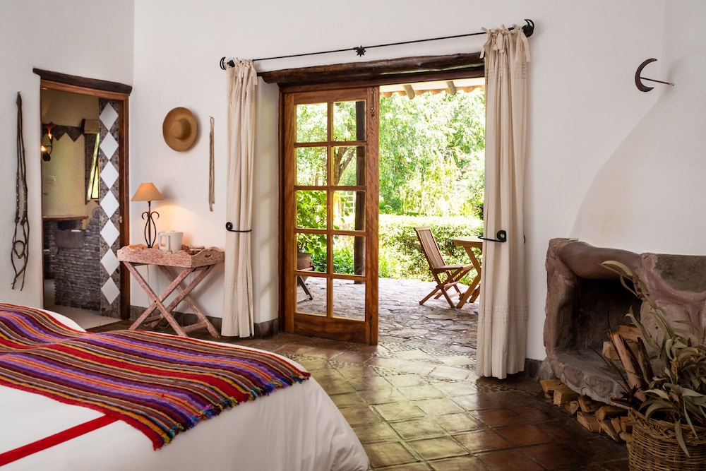 Deluxe Double Room, Garden View photo 2