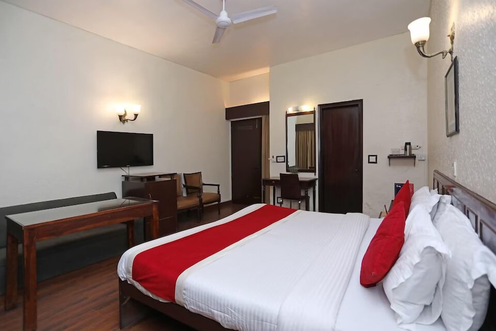 Deluxe Double or Twin Room, Balcony, City View