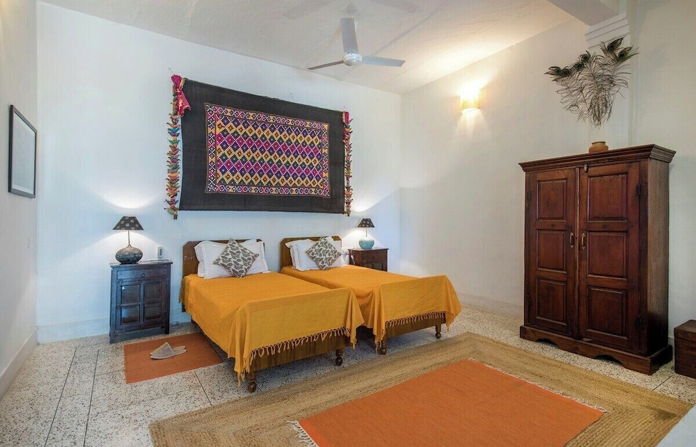 Double Twin Bed Room, Balcony, Garden View