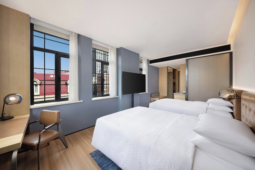 Superior Room, 2 Double Beds, City View photo 1