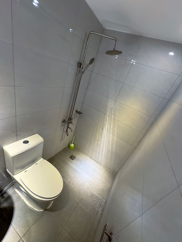 Double Room - Photo 11