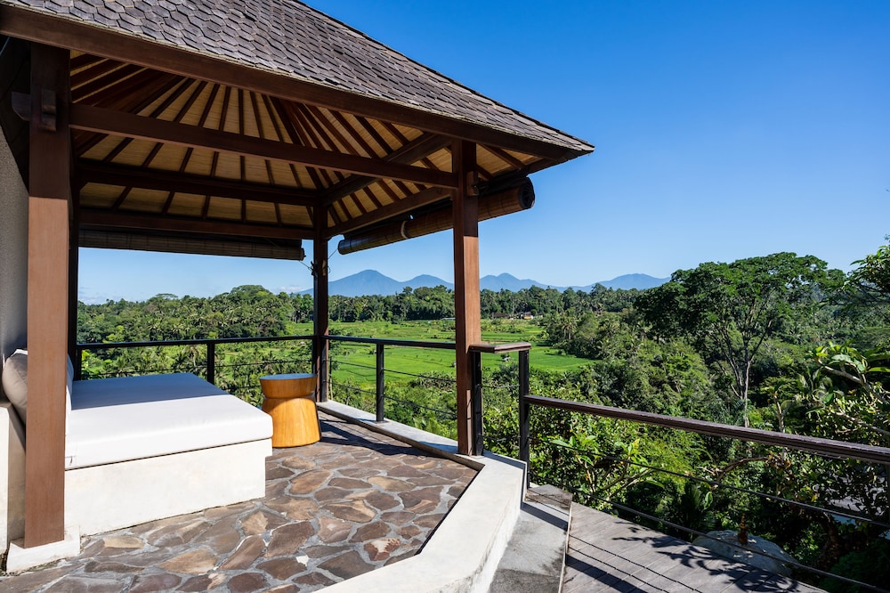 JALA - Royal Suite Mountain View thumbnail 5