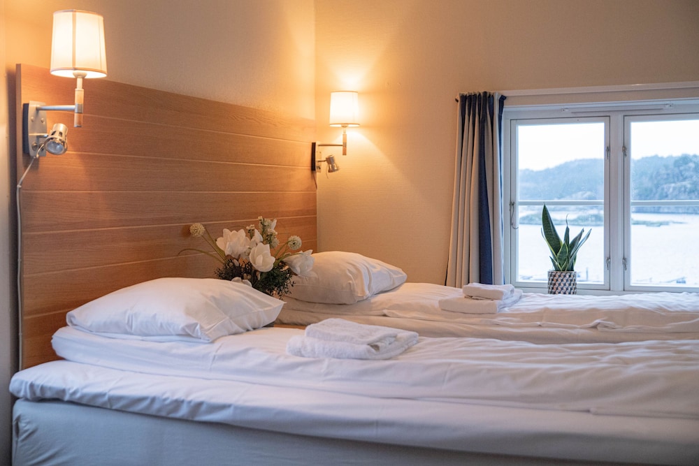 Suite, Non Smoking, Sea View photo 2