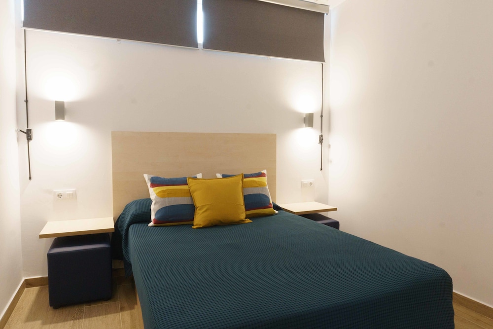 Deluxe Double Room, Private Bathroom photo 2