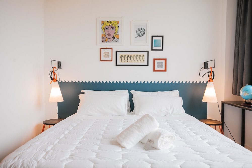 Standard Double or Twin Room photo 2