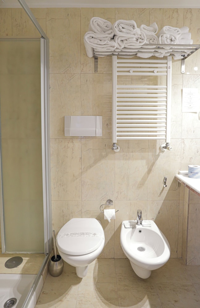 Superior Double Room, Sea View - Photo 9