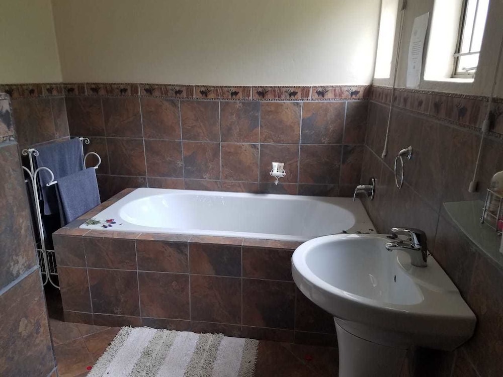 Executive Suite photo 2