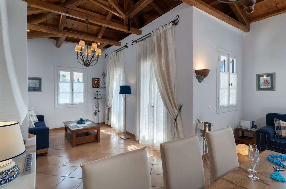 Apartment (Ambassador) photo 1