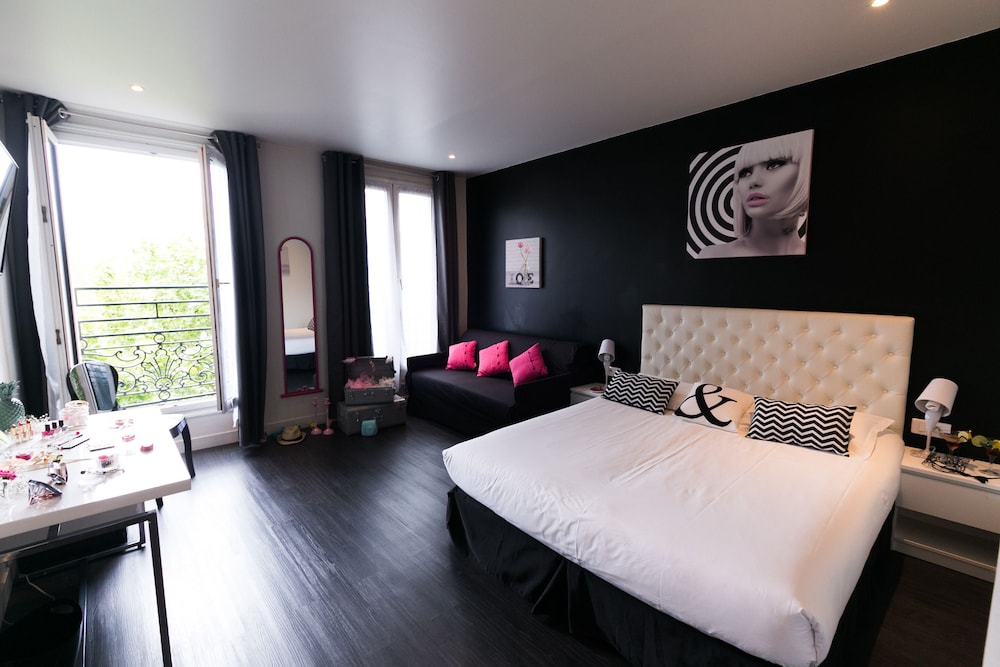 Comfort Double or twin room with balcony photo 3