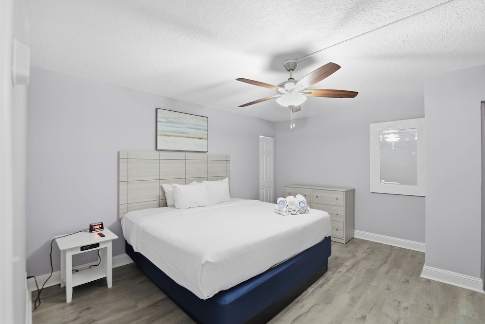 Condo photo 2