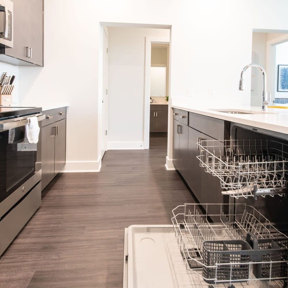 Cozysuites Wspaniałe mieszkanie z 3 sypialniami w centrum Cincinnati, Zdjęcie 55