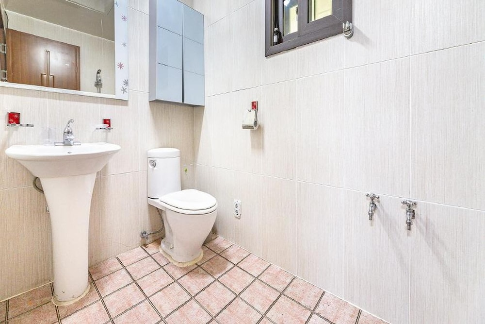 Basic Room, 1 Bedroom (C 102) - Photo 8