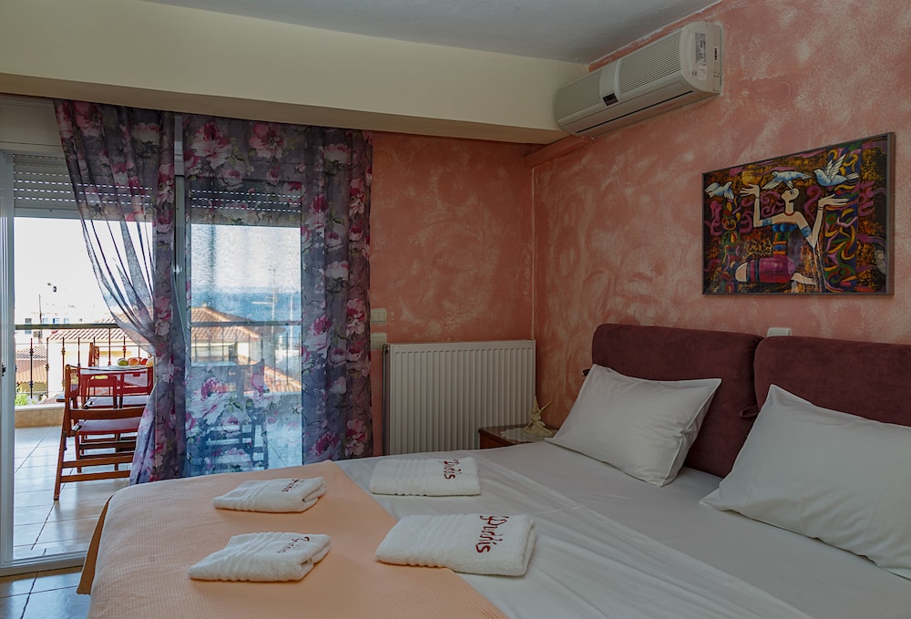 Triple Room, Multiple Beds, Non Smoking, Sea View