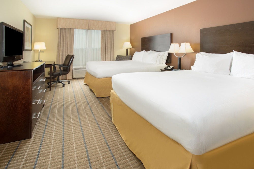 Standard Room, 2 Queen Beds, Accessible (Mobility, Accessible Tub) - Photo 1