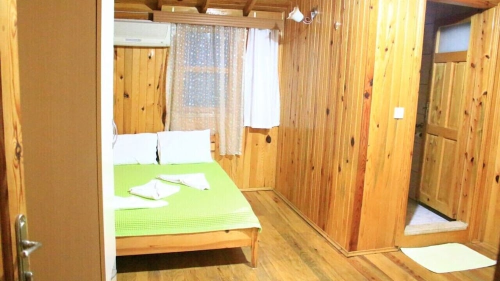 Standard Room photo 1