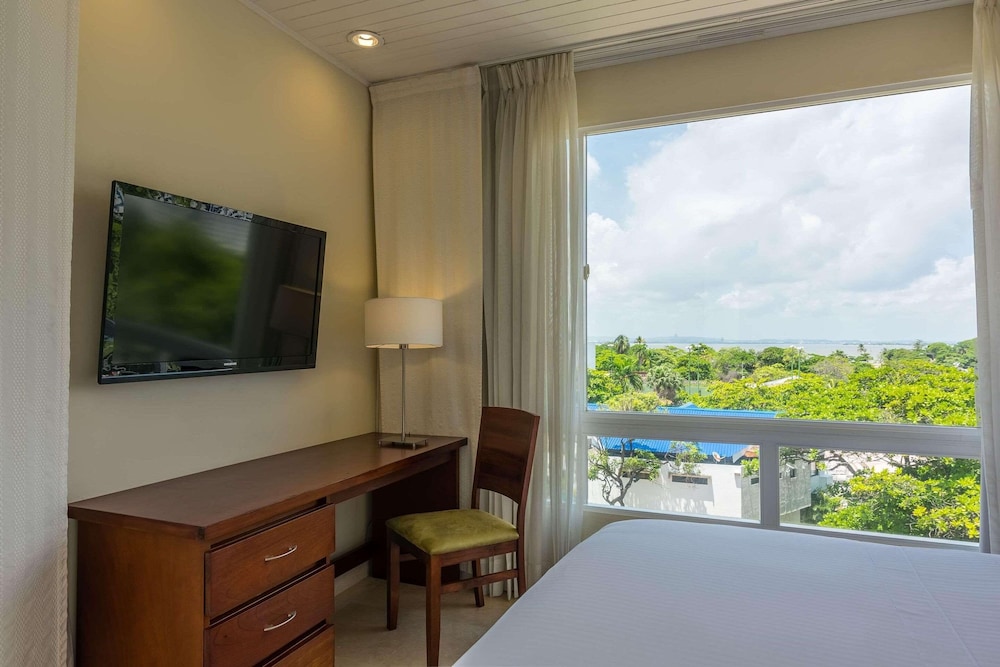 Suite, 1 Bedroom, Non Smoking - Photo 6