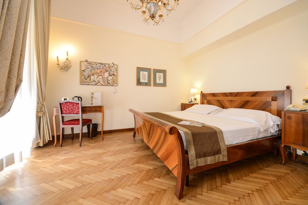 Junior Room
