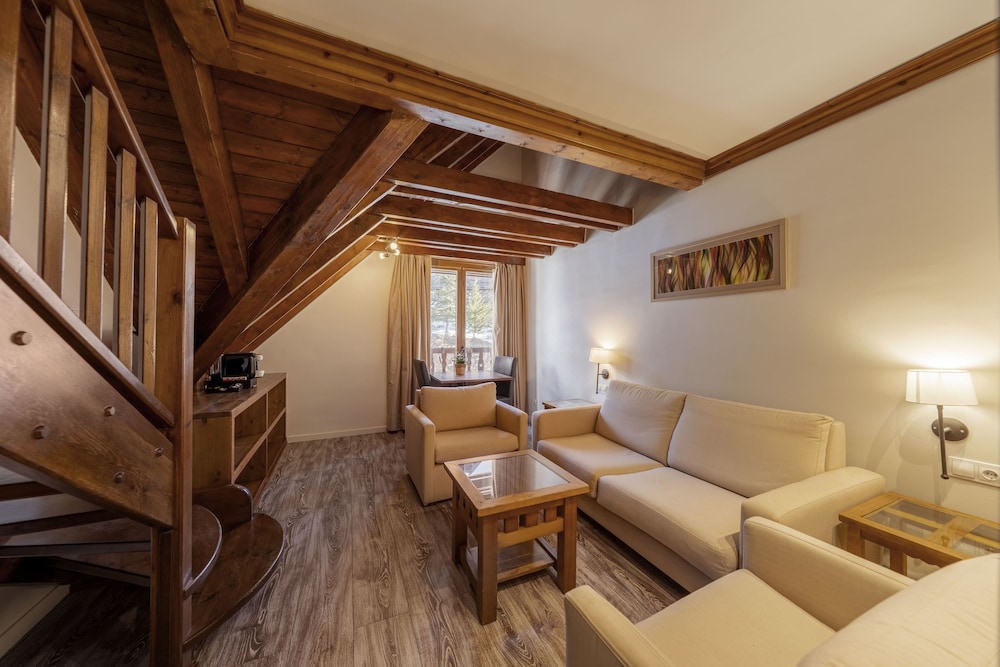 Duplex, Valley View (Occitania, 2 adults) photo 2