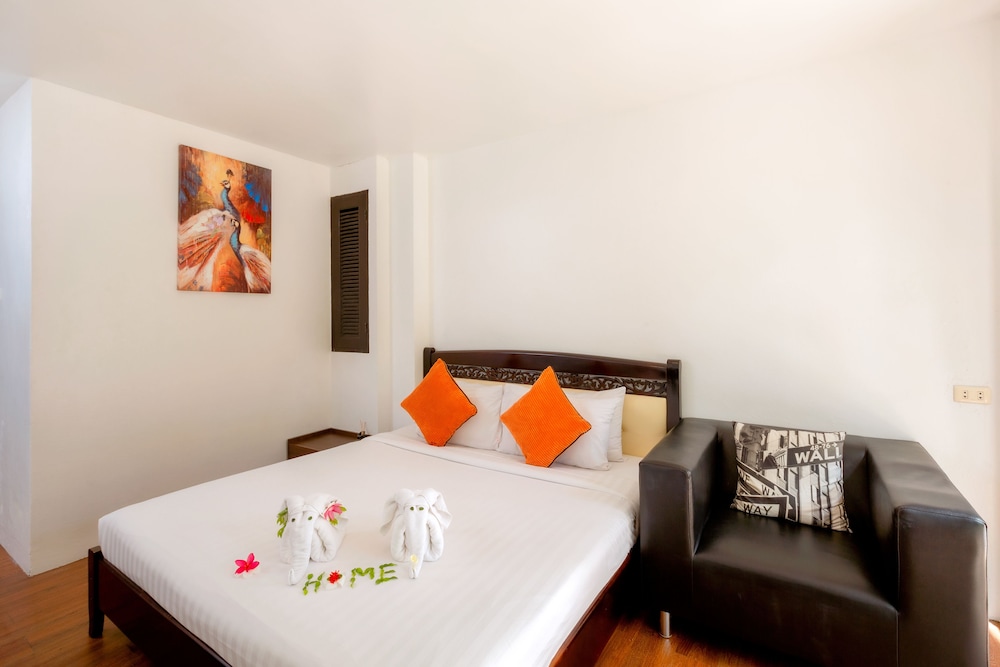 Family Suite with Terrace - Photo 6
